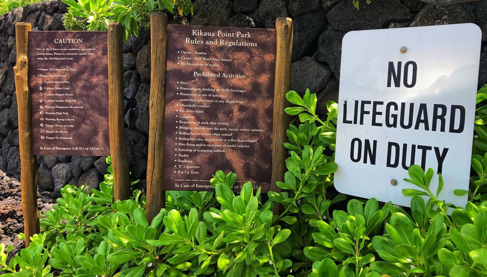 Kikaua Point Beach Park Signs