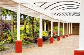 Nani Mau Garden