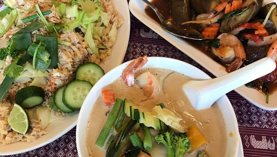 Naung Mai Thai Kitchen Food